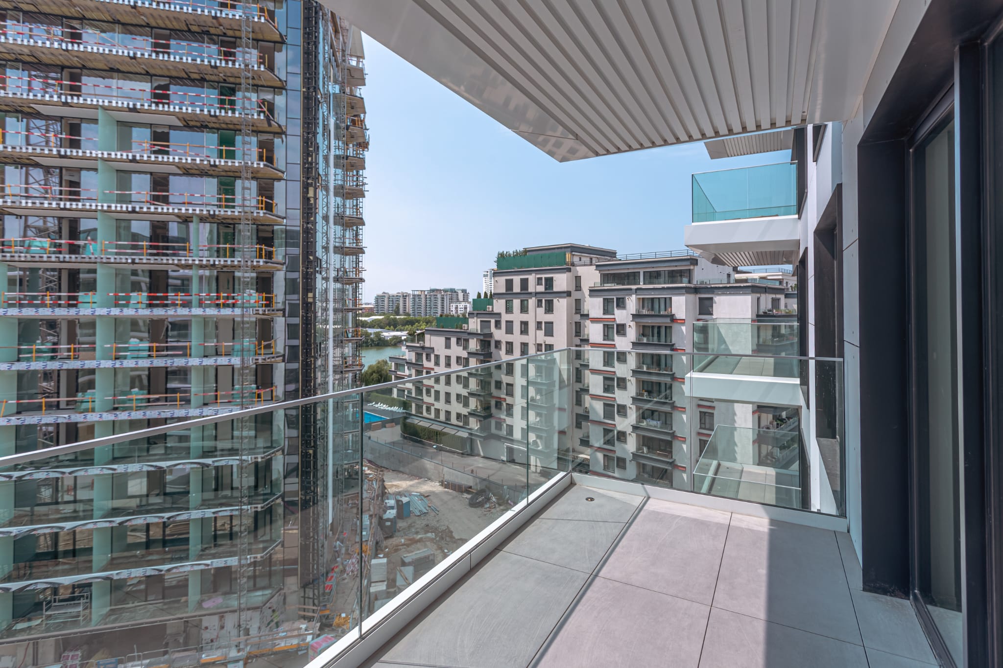 One Lake Club — 2 camere — foto 10