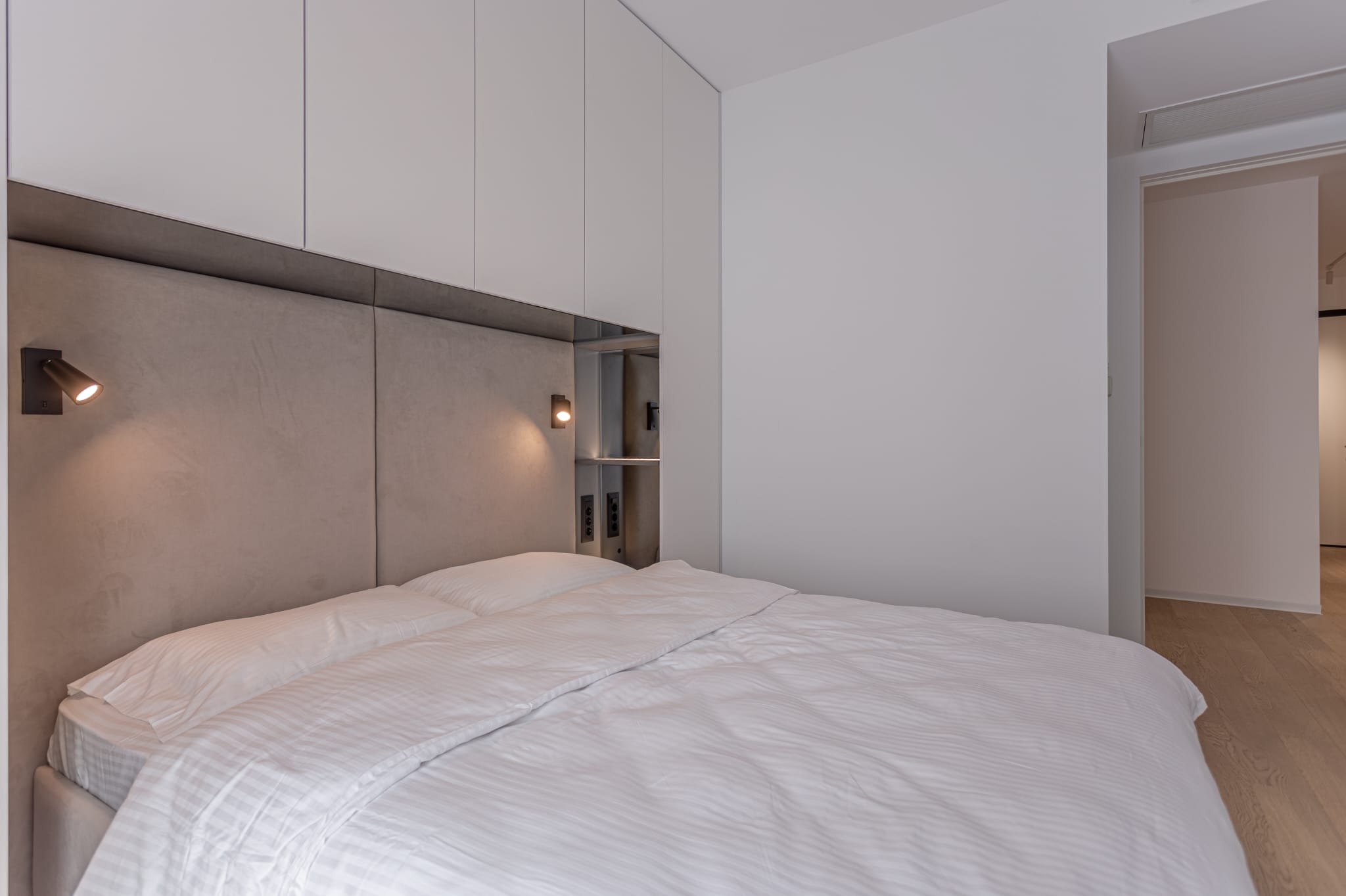 One Lake Club — 2 camere — foto 17