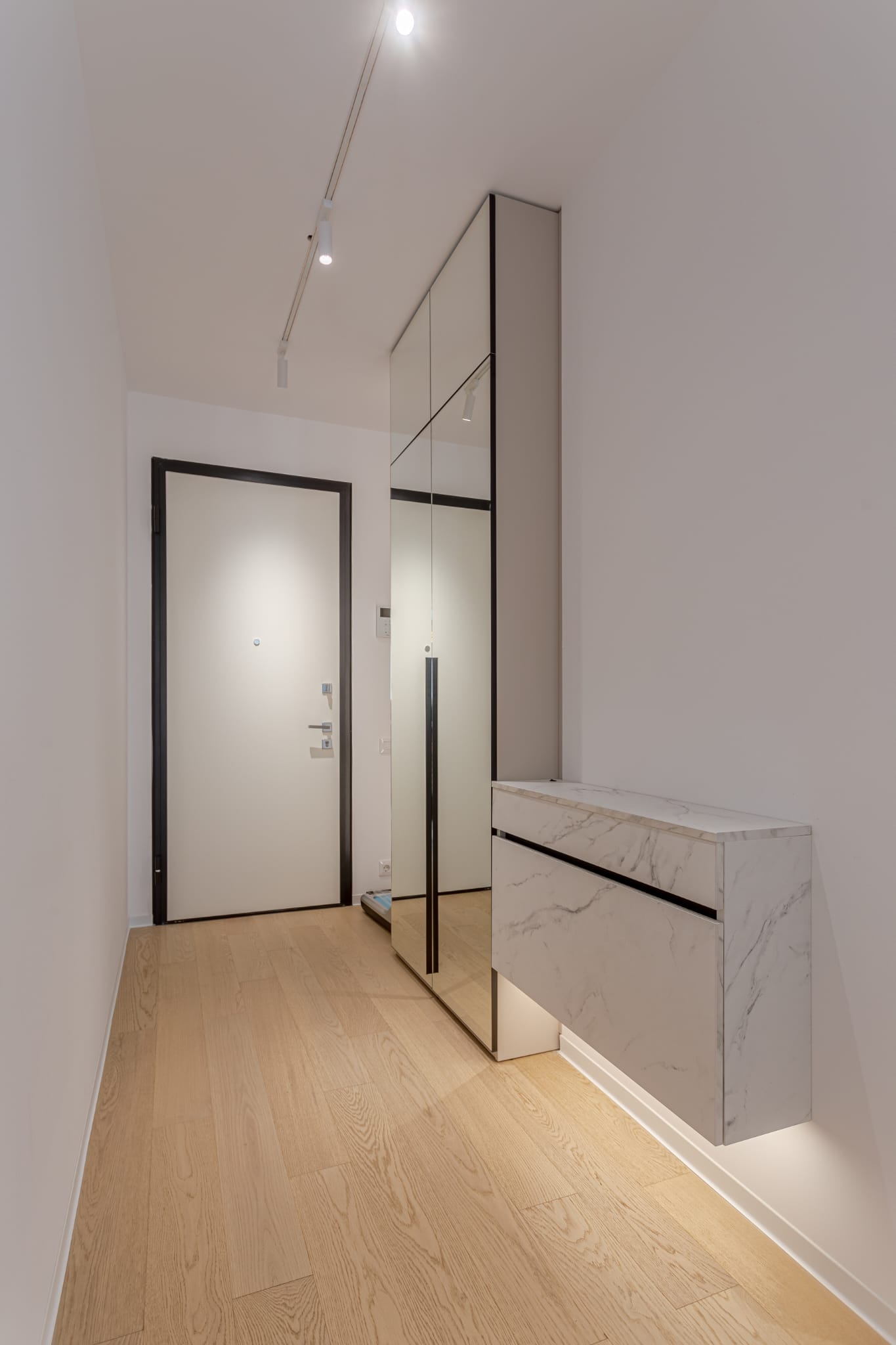 One Lake Club — 2 camere — foto 22