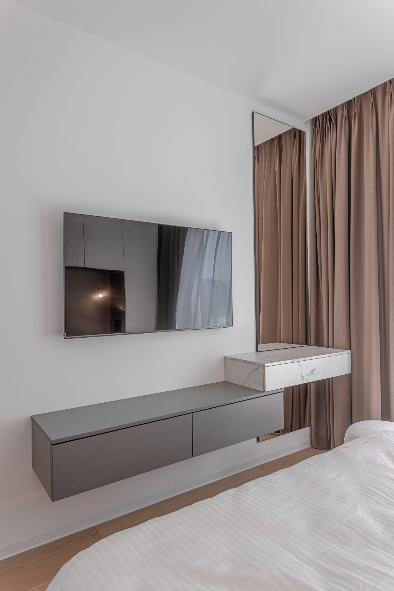 One Lake Club — 2 camere — foto 24